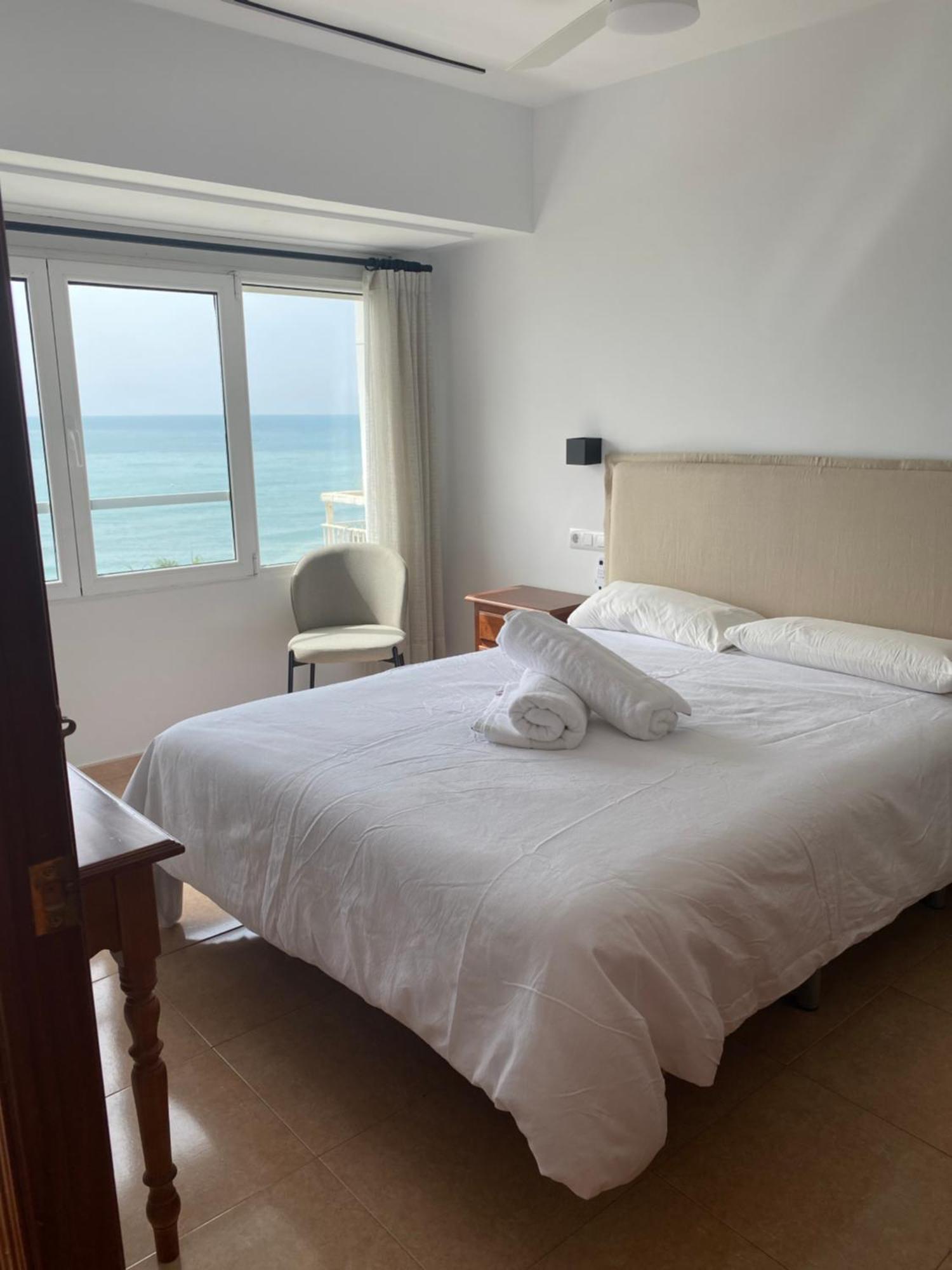 Apartamento Con Terraza Vista Al Mar Malagueta Малага Экстерьер фото